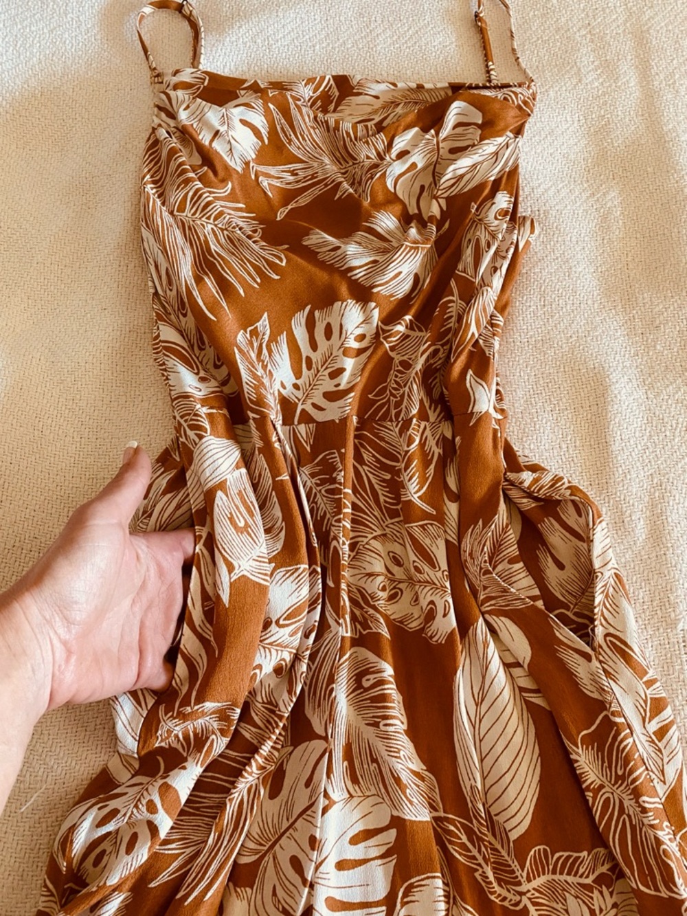 Moon River Terracotta Leaf Wide-Leg Jumpsuit with Pockets - Picture 2 of 9